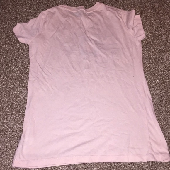 Girls Aeropostale shirt no stains - Picture 4 of 5
